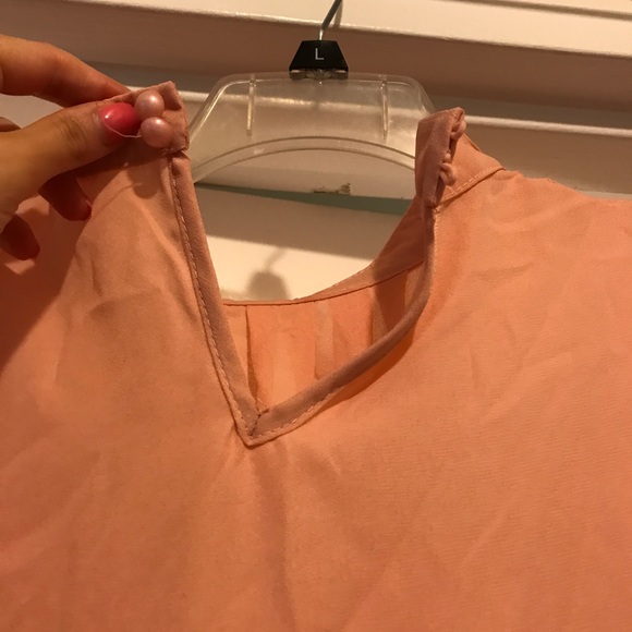 Pale orange blouse - Picture 4 of 4